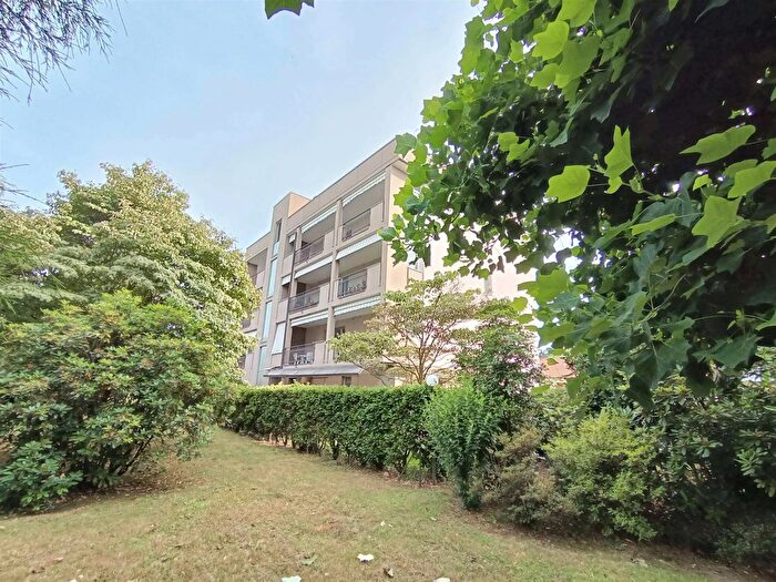 Appartamento con 5 locali in vendita in Borgomanero, Borgomanero