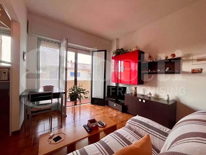 Appartamento in vendita in Via Arenili, Cremona