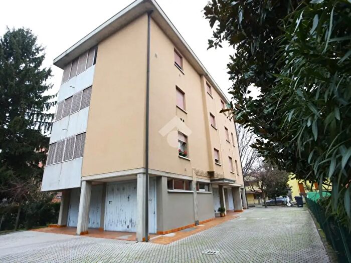 Appartamento quadrilocale in vendita in Via Turati, Calderara Di Reno