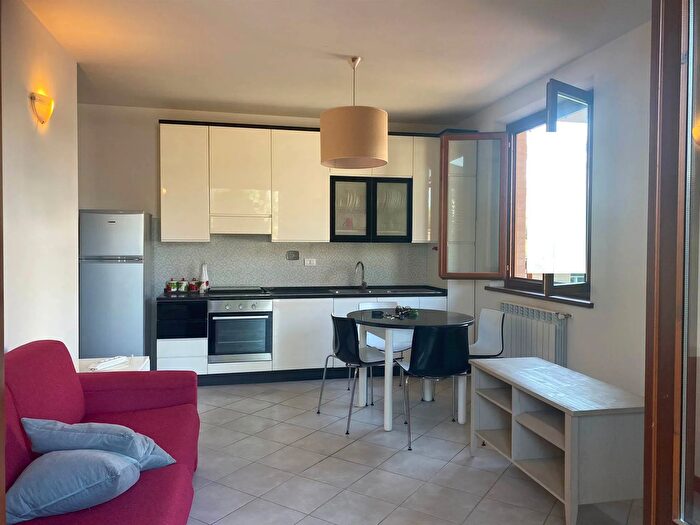 Casa bilocale in vendita in Torrita Di Siena