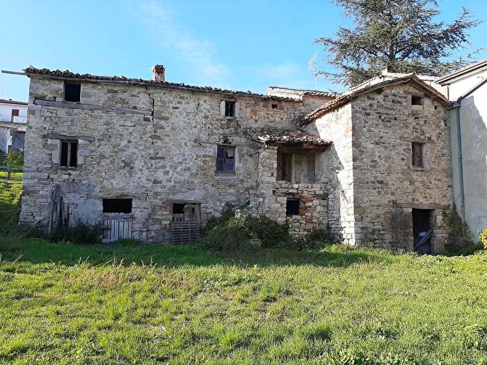 Casa in vendita in Torricella Novafeltria Rn, Novafeltria