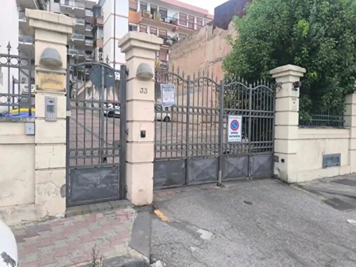 Casa bilocale in vendita in Via Consolare Pompea, Messina