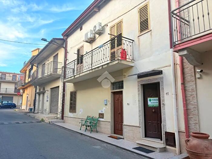 Appartamento con 5 locali in vendita in Via Ludovisi, Botricello