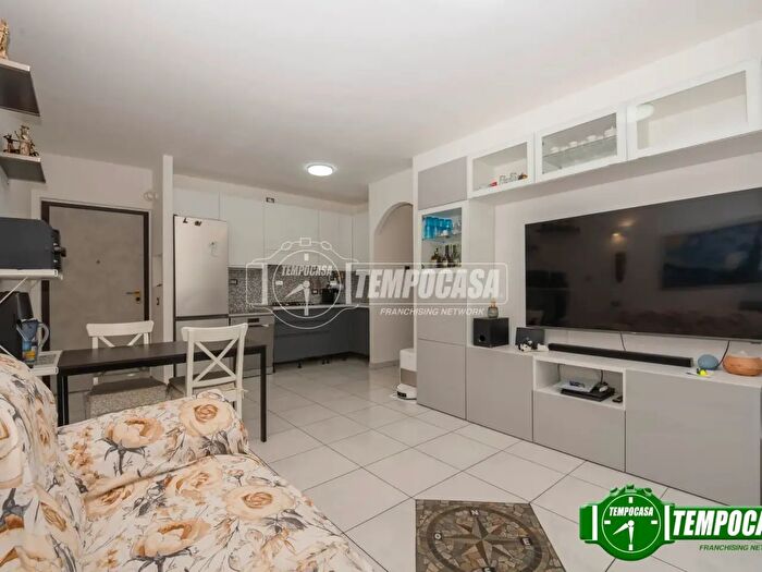 Appartamento bilocale in vendita in Via Ada Negri, Motta Visconti