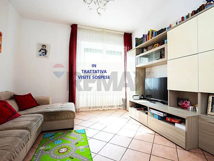 Appartamento con 6 locali in vendita in Via Percile, Genova