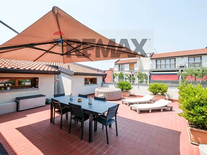 Appartamento bilocale in affitto in Via De Coubertin, Cavenago Di Brianza