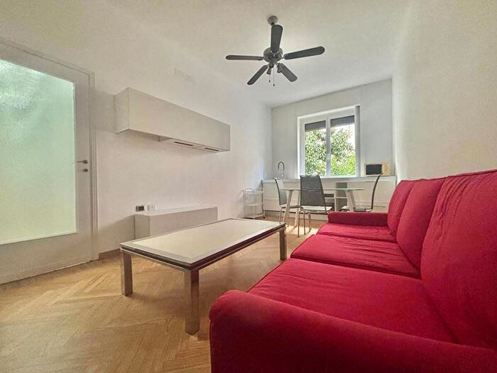 Appartamento trilocale in affitto in Via Bullona, Sempione, Milano