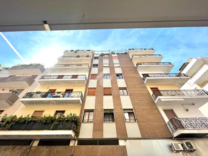 Appartamento quadrilocale in vendita in Via Filippo Turati, Lecce