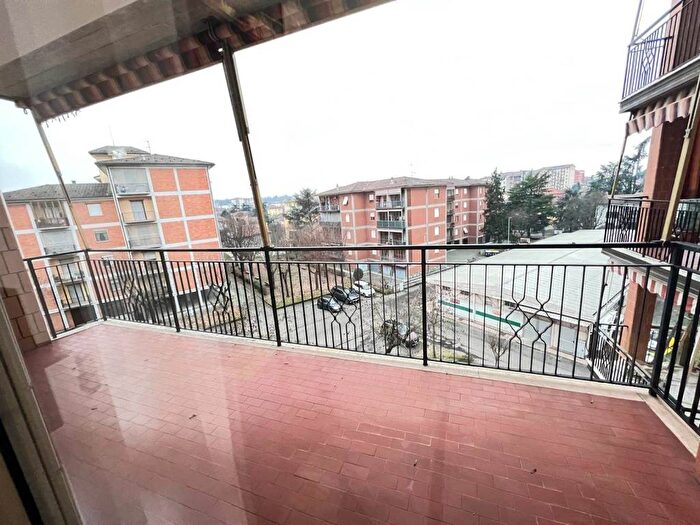 Appartamento con 5 locali in affitto in Novi Ligure