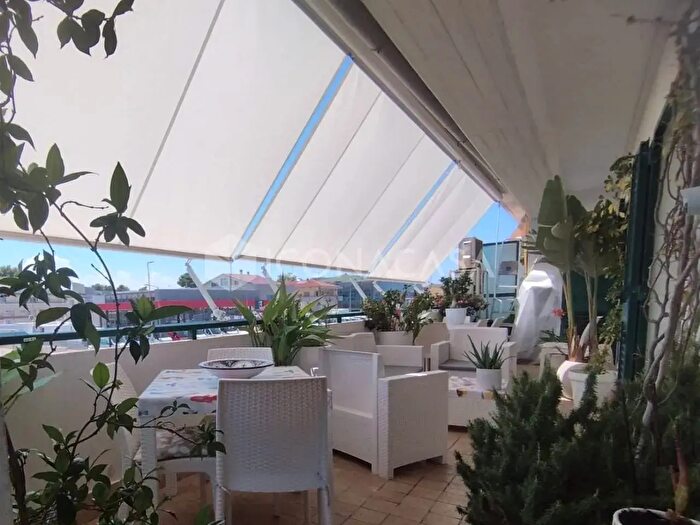 Appartamento quadrilocale in vendita in Via Corsica, Termoli