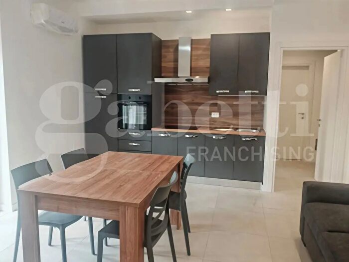Appartamento bilocale in affitto in Via Colonia Giulia, Venafro