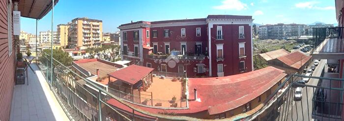 Appartamento trilocale in vendita in Traversa Longobardi, Portici