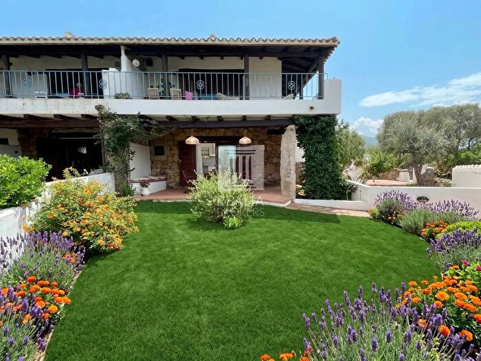 Appartamento trilocale in vendita in Sp, Olbia