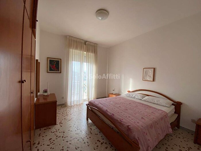 Appartamento trilocale in affitto in Latina Lido, Latina