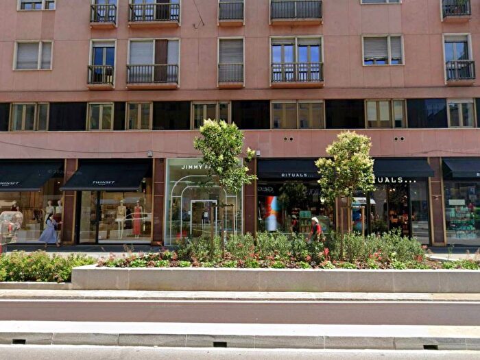 Casa bilocale in affitto in Corso Buenos Aires, Morgagni, Milano