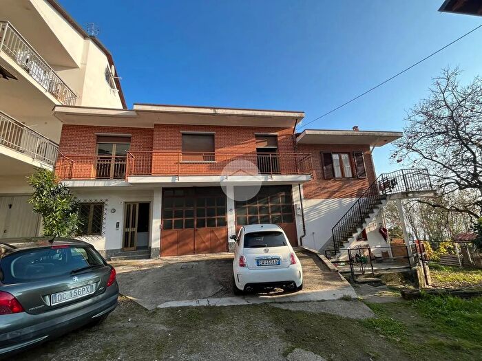 Casa quadrilocale in vendita in Borgata Bussone, Valgioie