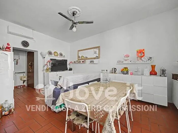 Appartamento quadrilocale in vendita in Via di Brozzi, Firenze