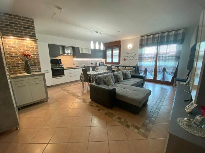 Appartamento trilocale in affitto in Via Bariglaria, Via Cividale, Udine
