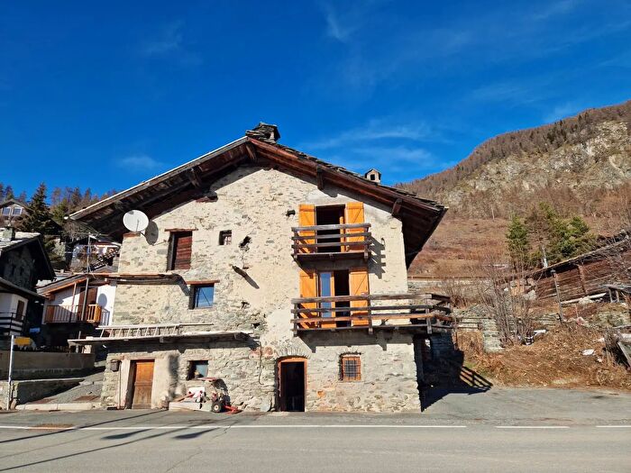 Casa bilocale in vendita in Frazione Artaz, La Magdeleine