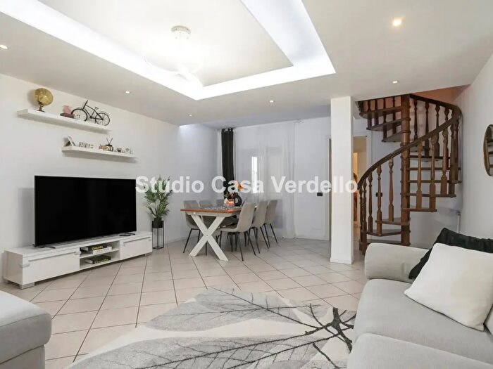 Appartamento trilocale in vendita in Gavazzi, Pontirolo Nuovo