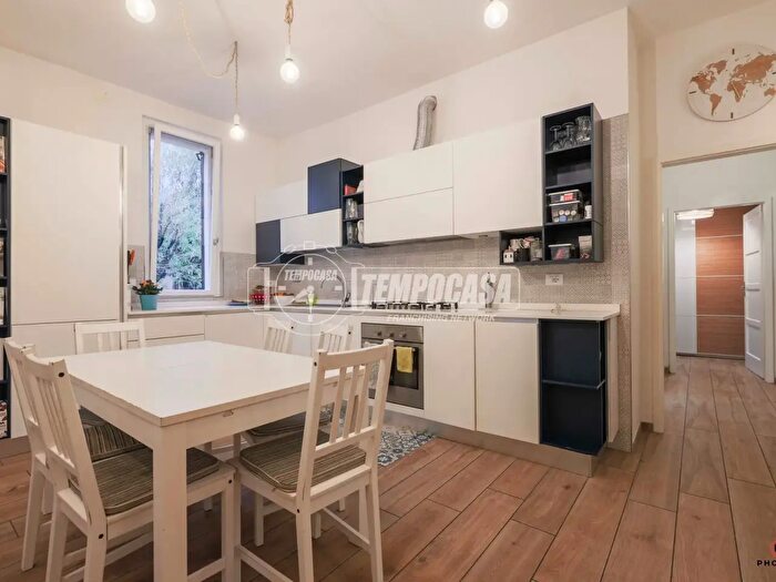 Appartamento quadrilocale in vendita in Bologna