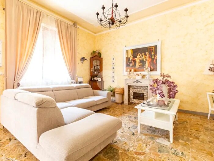 Appartamento quadrilocale in vendita in Via Gen Luigi Cadorna, Villabate