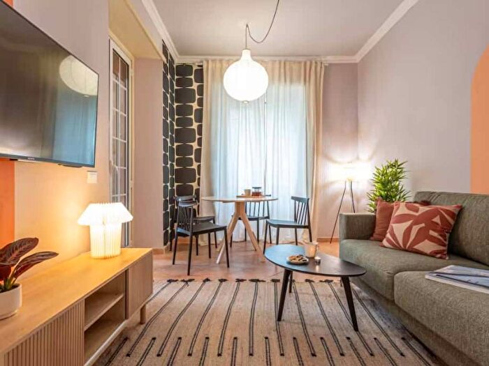 Appartamento bilocale in affitto in Via dei Giordani, Africano Villa Chigi, Roma