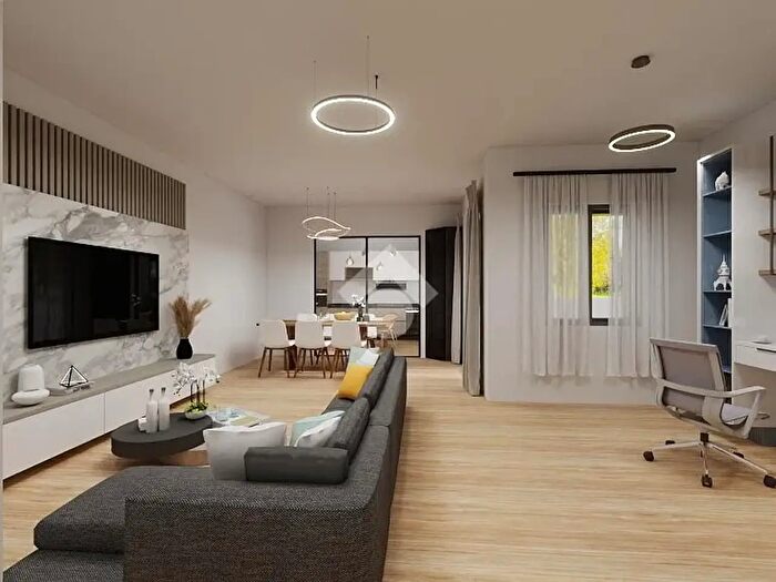 Appartamento quadrilocale in vendita in Via Castone di Rezzonico, Parma