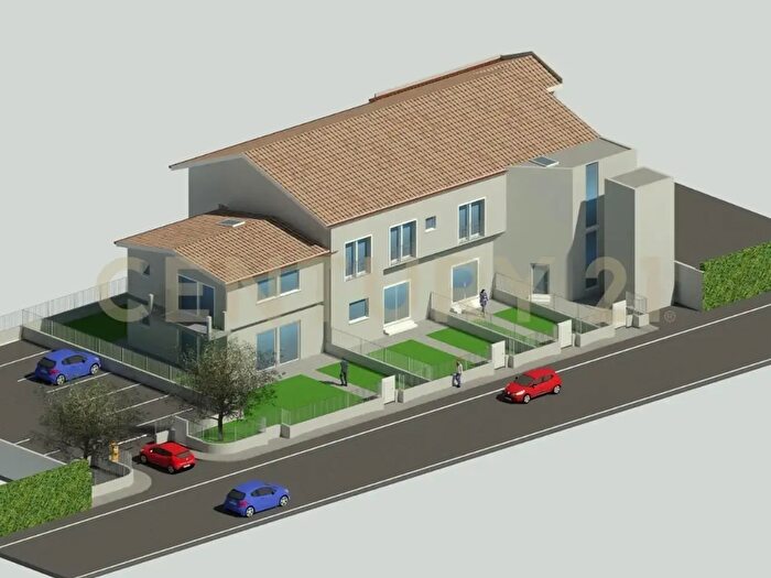 Appartamento trilocale in vendita in Via dell Isola, Capannori