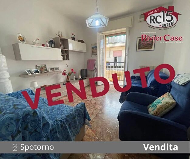 Appartamento trilocale in vendita in Spotorno Savona Sv, Spotorno