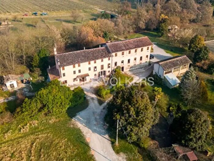 Casa con 5 locali in vendita in Via Calpena, Conegliano