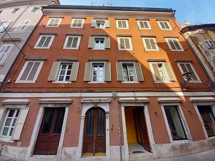 Appartamento bilocale in affitto in Città Vecchia, Trieste