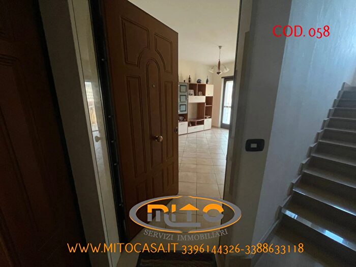 Appartamento con 5 locali in vendita in Via Scafa, Telese