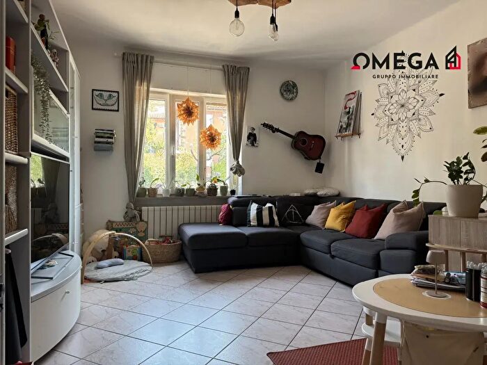 Appartamento trilocale in vendita in Via Pasquale Revoltella, Trieste