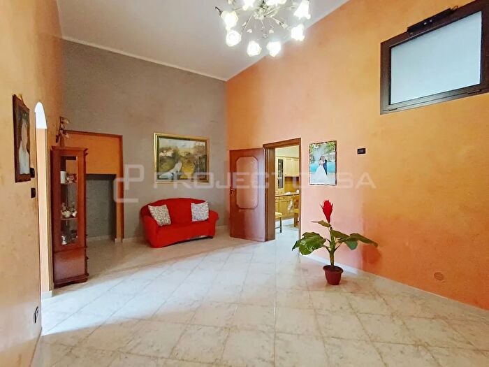 Casa con 7 locali in vendita in Vico Freddo, Galatina