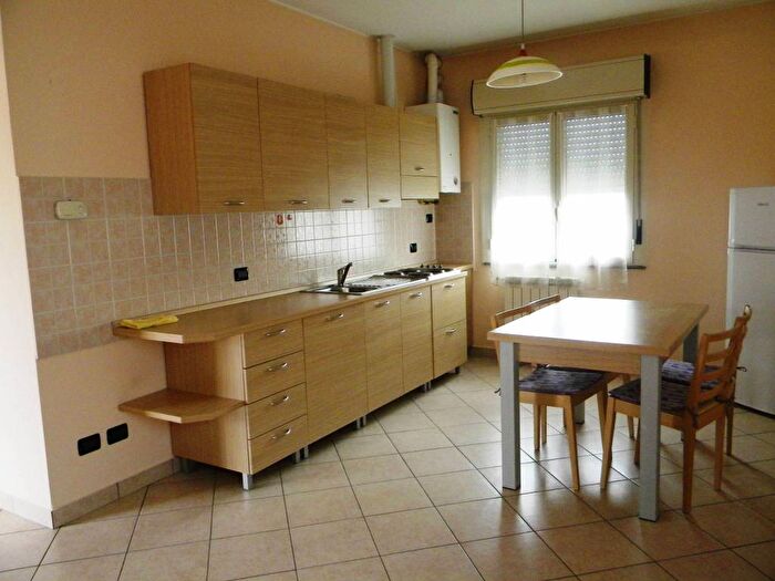 Appartamento monolocale in affitto in Via Lonate Pozzolo, Madonna Regina, Busto Arsizio