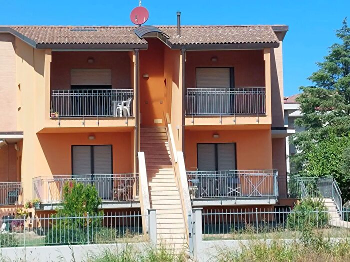 Appartamento quadrilocale in vendita in Via Mancinelli, Chiaravalle