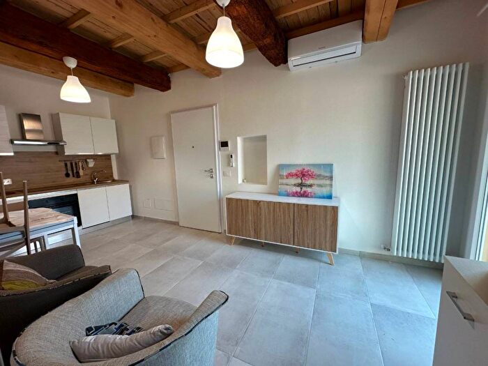 Appartamento bilocale in affitto in Via Otello Putinati, Ippodromo, Ferrara