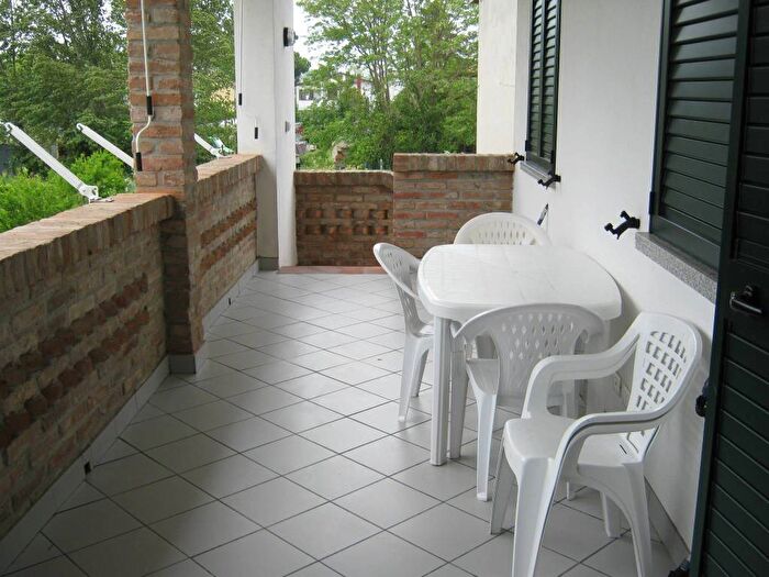 Casa trilocale in affitto in Via Cima Vignola, Lido degli Scacchi Lido di Pomposa, Comacchio