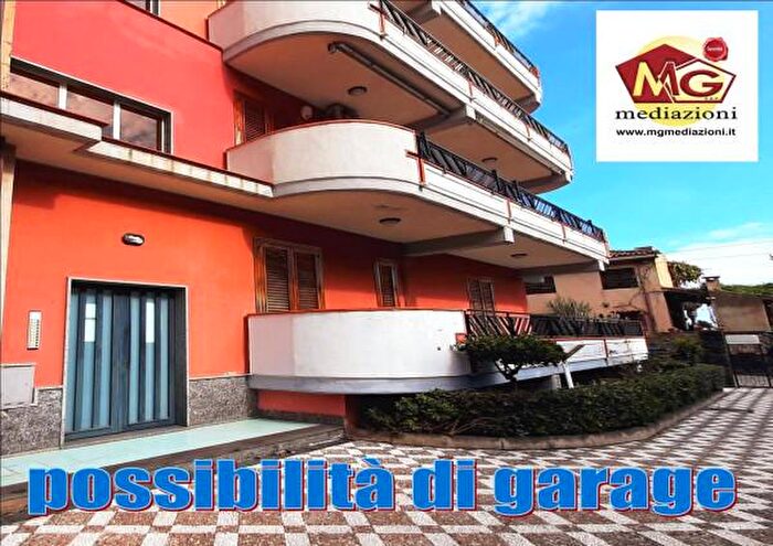 Appartamento trilocale in vendita in Via Spiaggia, Mascali