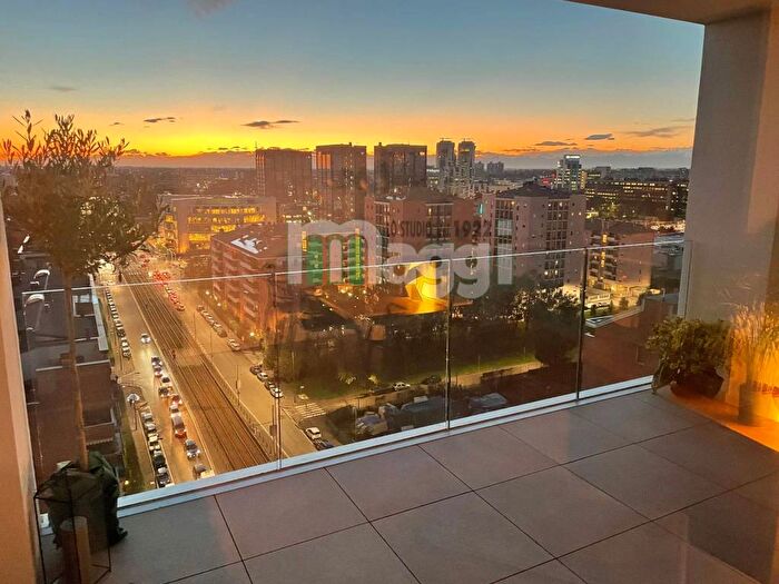 Appartamento trilocale in affitto in Via Gonin, Giambellino, Milano