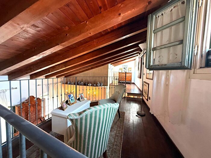 Appartamento quadrilocale in vendita in Via Agnese Riberia, Vigevano