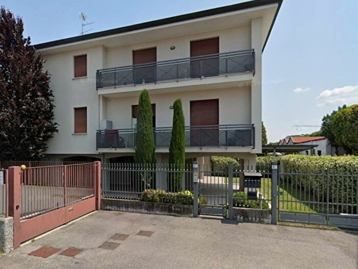 Appartamento bilocale in affitto in Via Marengo, Santa Valeria, Seregno