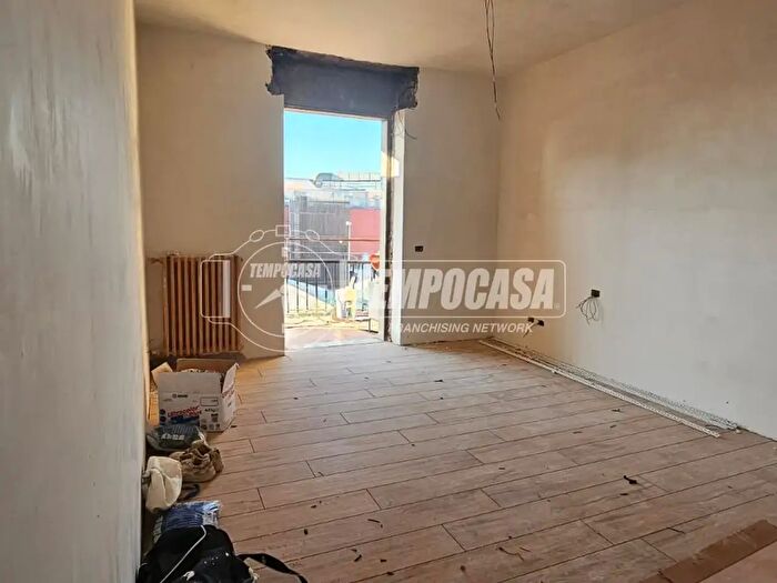 Appartamento bilocale in vendita in Via Monte Aprica, Baranzate