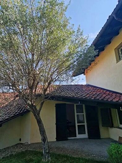 Casa con 5 locali in vendita in Strada Buffarola Biella, Biella