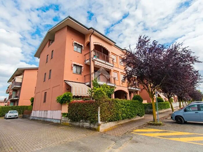 Appartamento quadrilocale in vendita in Via Gandhi, Leini