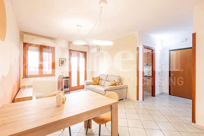 Appartamento trilocale in vendita in Dolianova