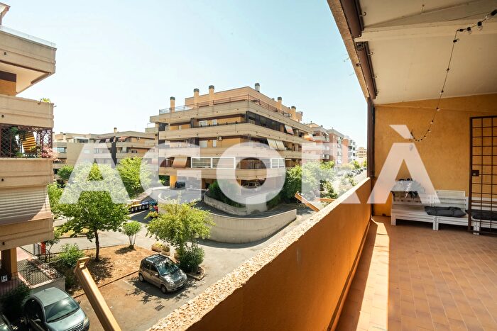 Appartamento bilocale in vendita in Via Secondo Campini, Roma