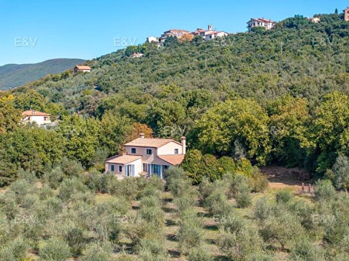 Casa con 6 locali in vendita in Strada Provinciale, Amelia