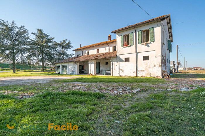 Casa con 5 locali in vendita in Via Renato Medri, Cesena